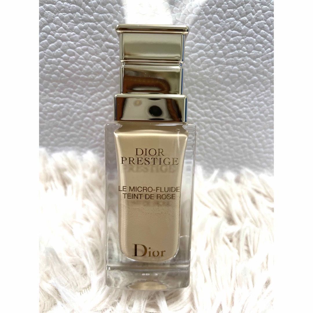 Dior(ディオール)の歌うクマちゃん様専用！Diorディオール プレステージルフルイドタンドゥローズリ コスメ/美容のベースメイク/化粧品(ファンデーション)の商品写真