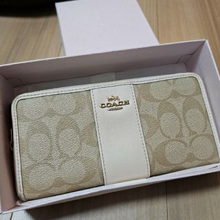 コーチ(COACH)のcoach 長財布(財布)