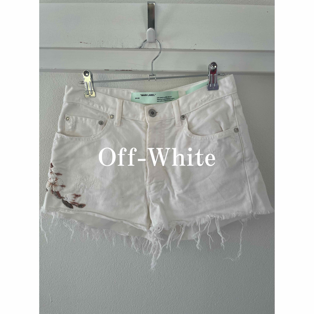 Off-white オフホワイト　ショートパンツ　ハーフパンツ　ロゴ