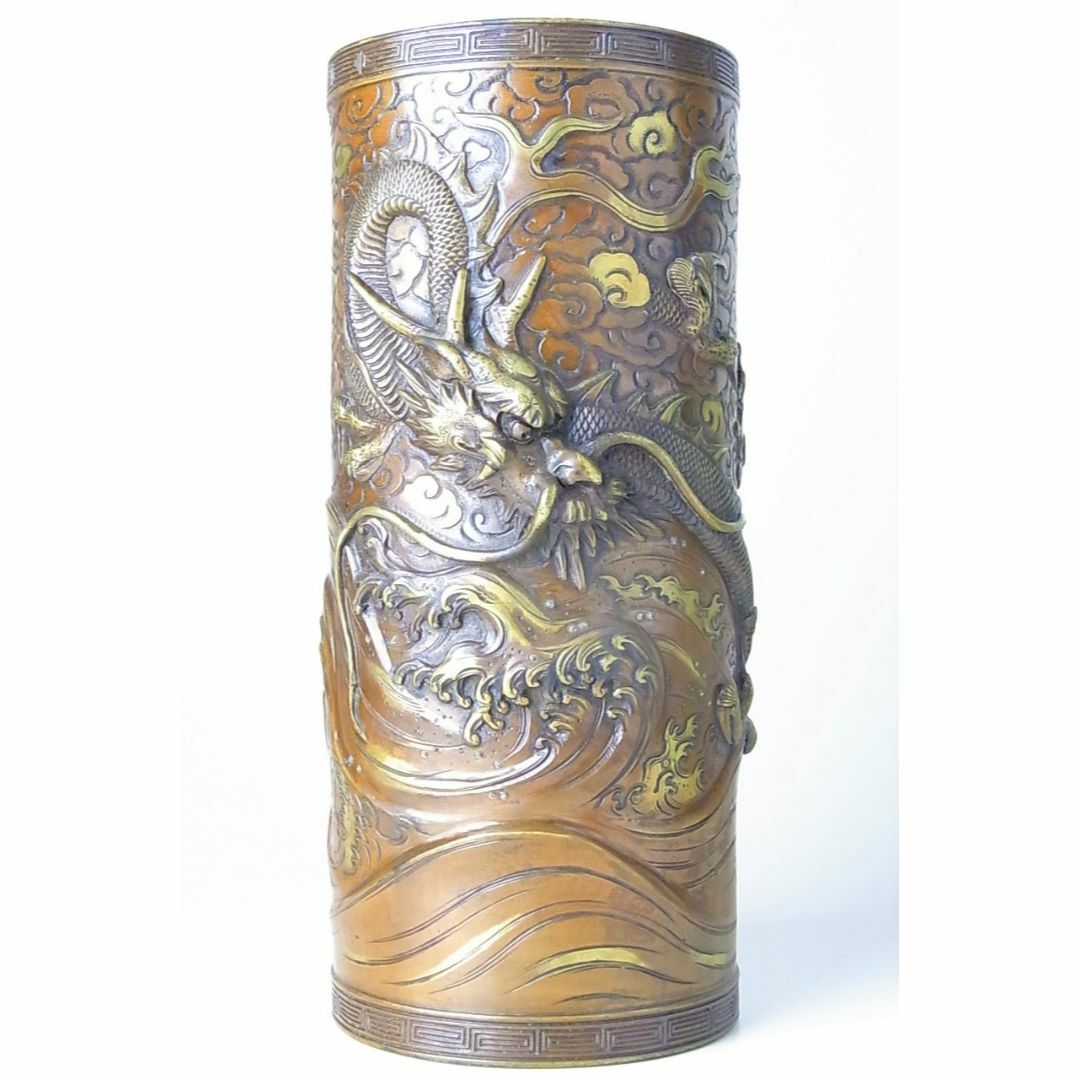 【 D795 】 超別格品　明治期金属工芸品　銅製　高肉象嵌三爪龍之図円柱形花瓶