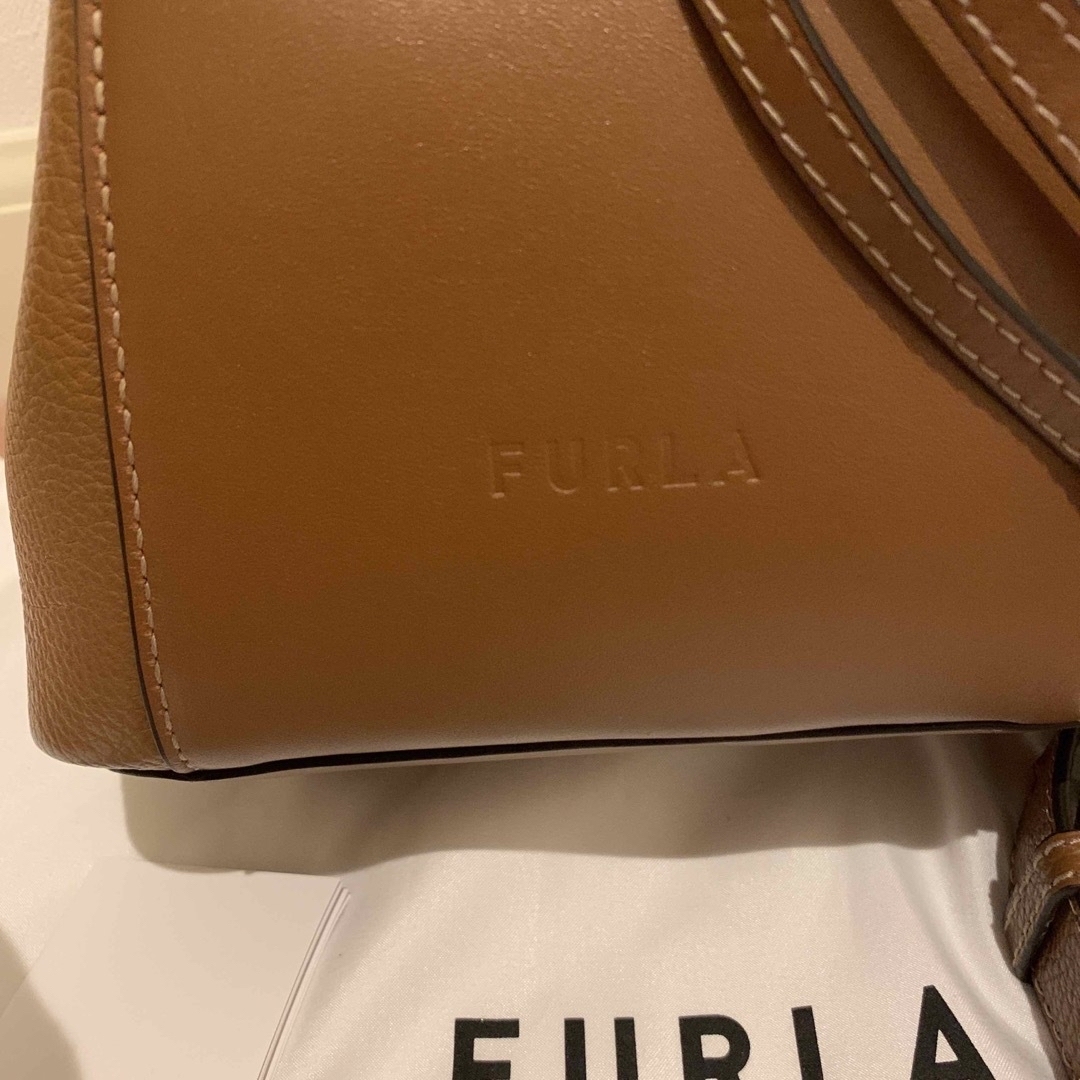 Furla(フルラ)のフルラ　FURLA ミアステラ　ミニバケット　2way ブラウン レディースのバッグ(ショルダーバッグ)の商品写真