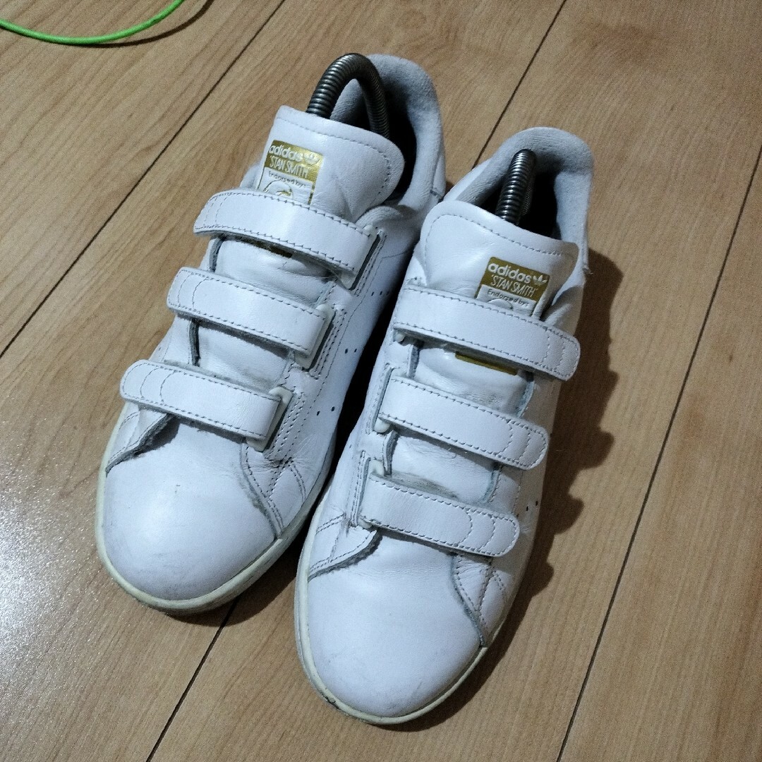 adidas - adidas スタンスミス ベルクロ 23.5 白金の通販 by ちゃん