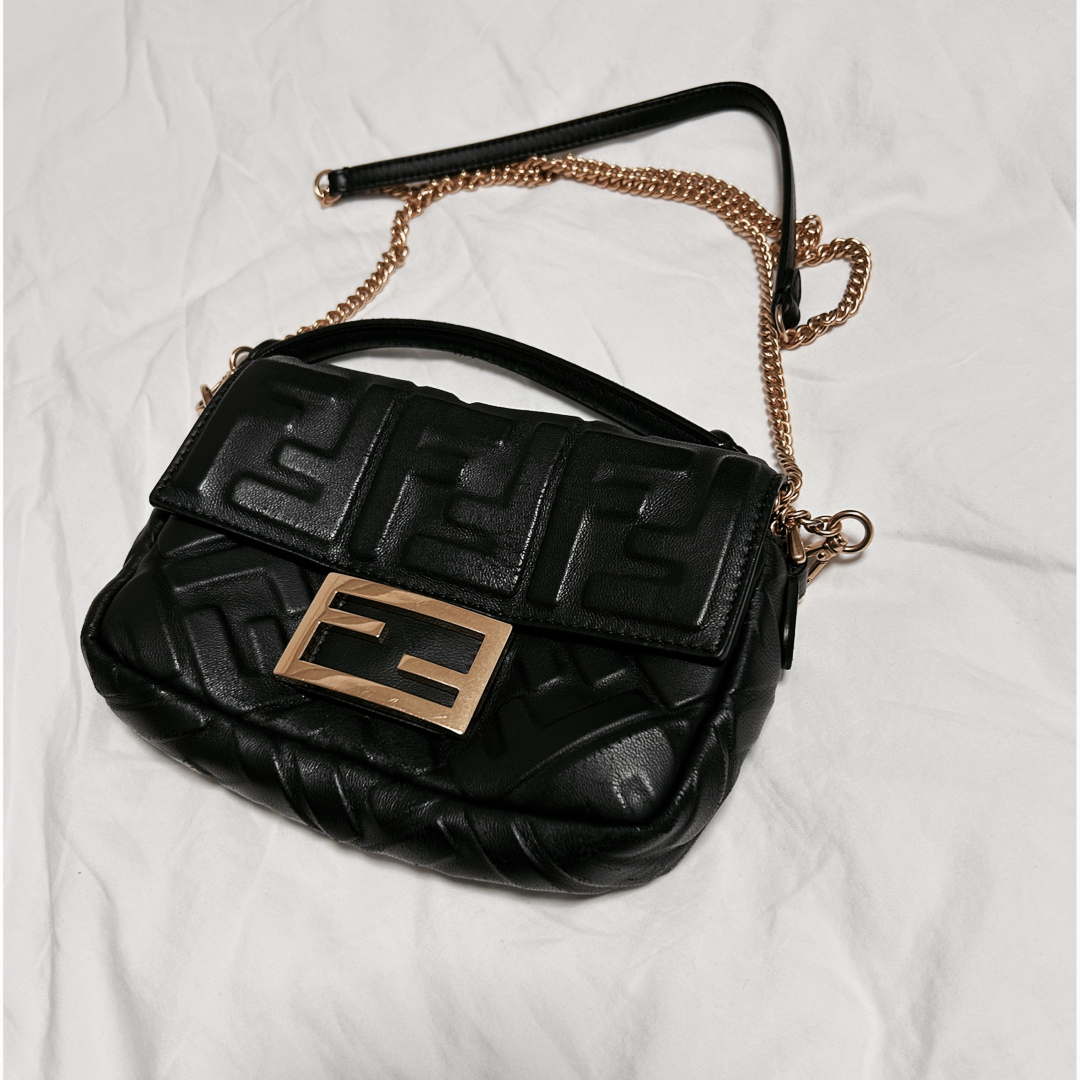 FENDI フェンディ  バゲット　スモール