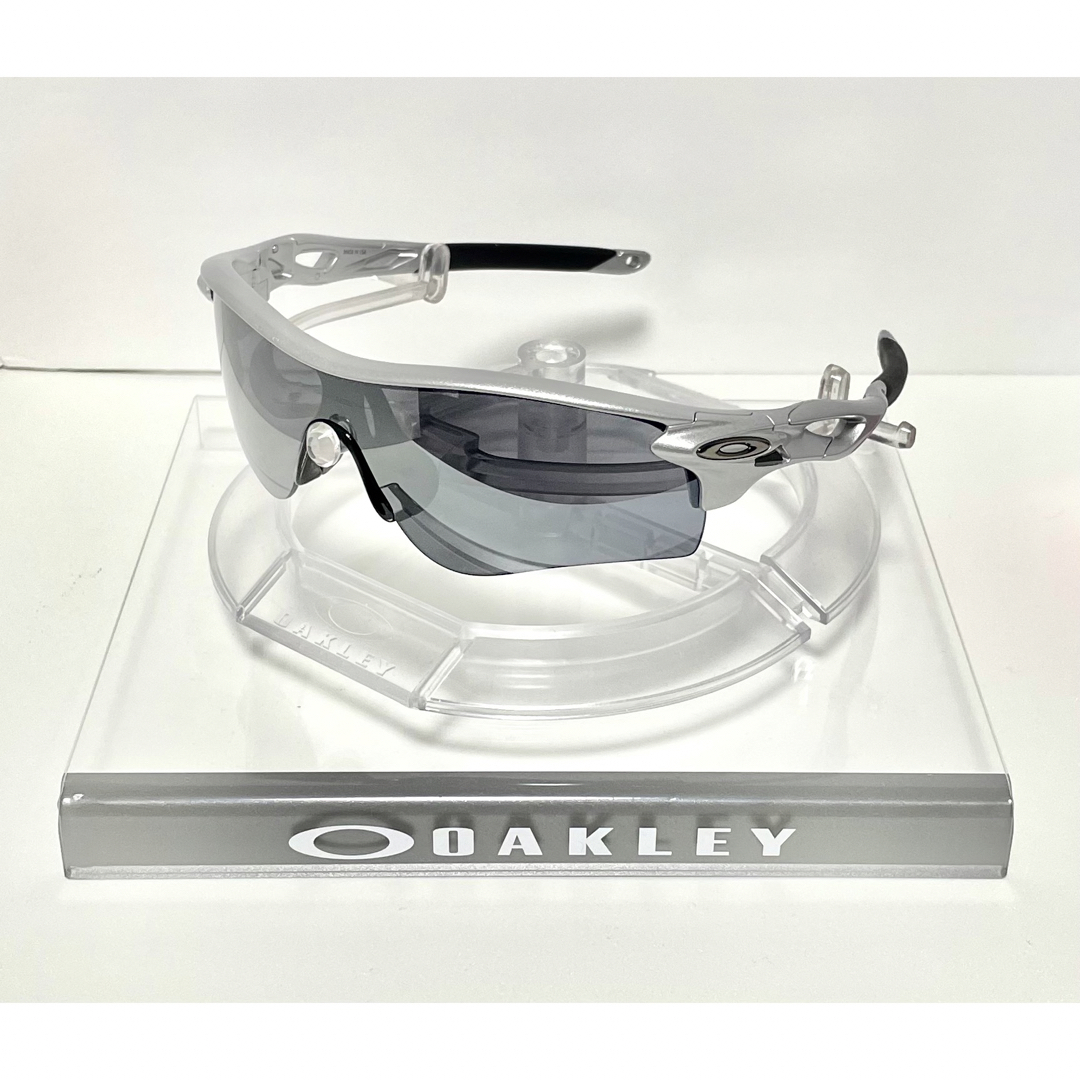 最終値下げ】OAKLEY サングラス 純正 フレーム シルバー - サングラス ...