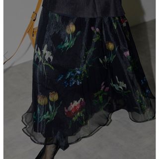 アメリヴィンテージ(Ameri VINTAGE)のアメリヴィンテージ　SOFIA ORGANZA LAYERED SKIRT(ロングスカート)