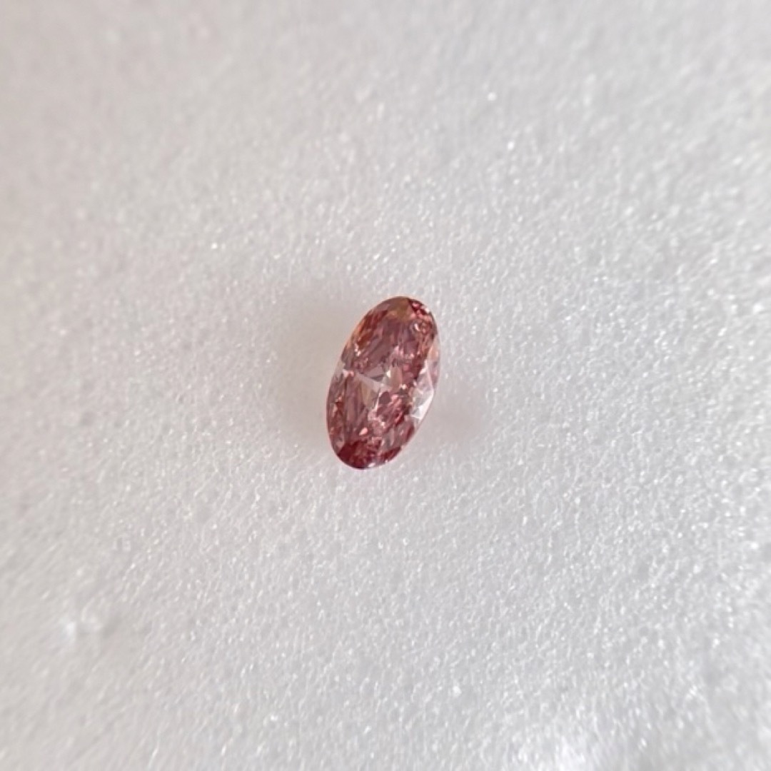 0.055ct SI-2 天然ピンクダイヤモンドFANCY DEEP PINK