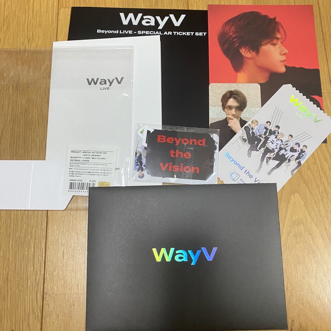 WayV ヘンドリー Beyond LIVE ARトレカ ポスカ ステッカー等 - K-POP