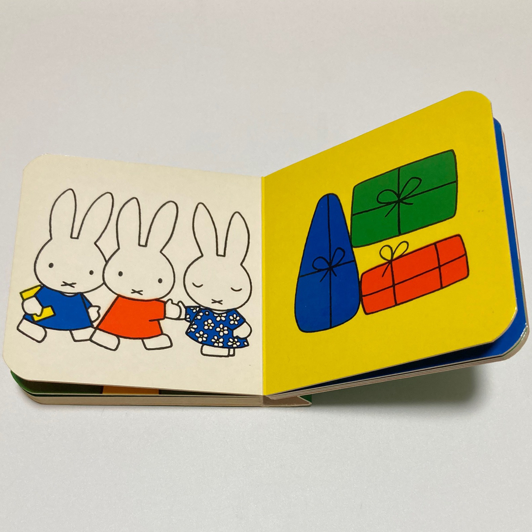 miffy(ミッフィー)のMiffy’s Favourite Things 絵本 ミッフィー 古書 洋書 エンタメ/ホビーの本(絵本/児童書)の商品写真