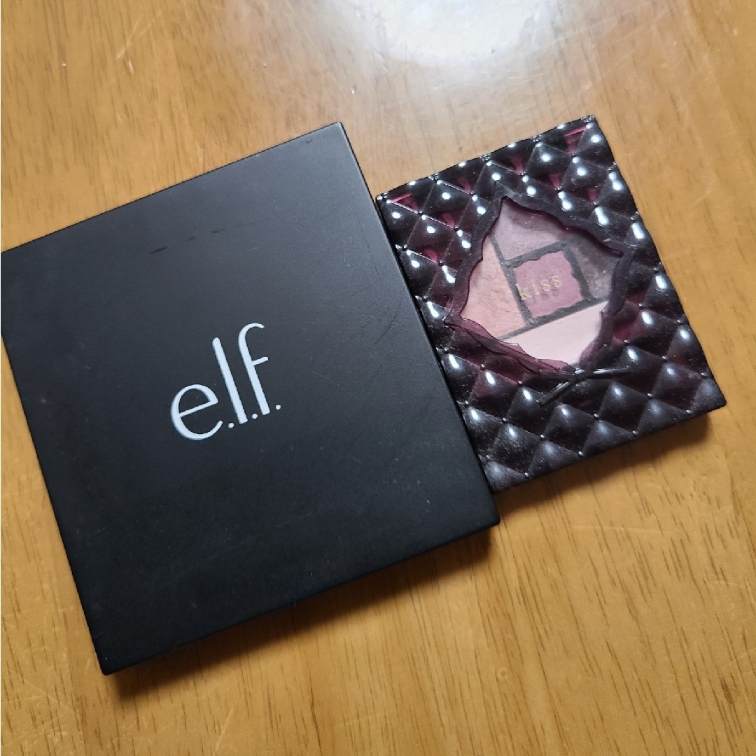 elf(エルフ)の値下げ　e.l.f チーク　kiss アイシャドウ　2点セット　コスメ コスメ/美容のベースメイク/化粧品(アイシャドウ)の商品写真