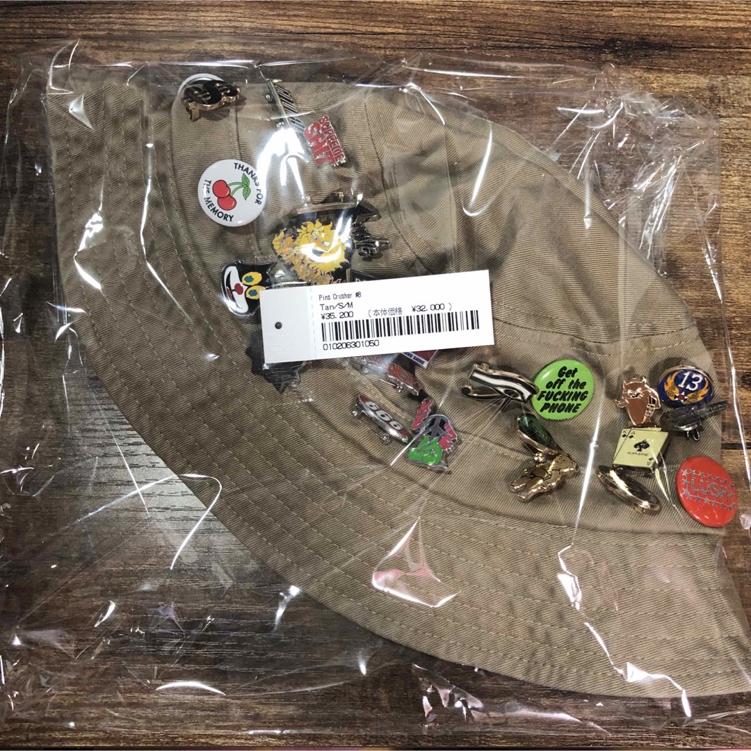 Supreme(シュプリーム)のSupreme pins Crusher Tan s/m メンズの帽子(ハット)の商品写真