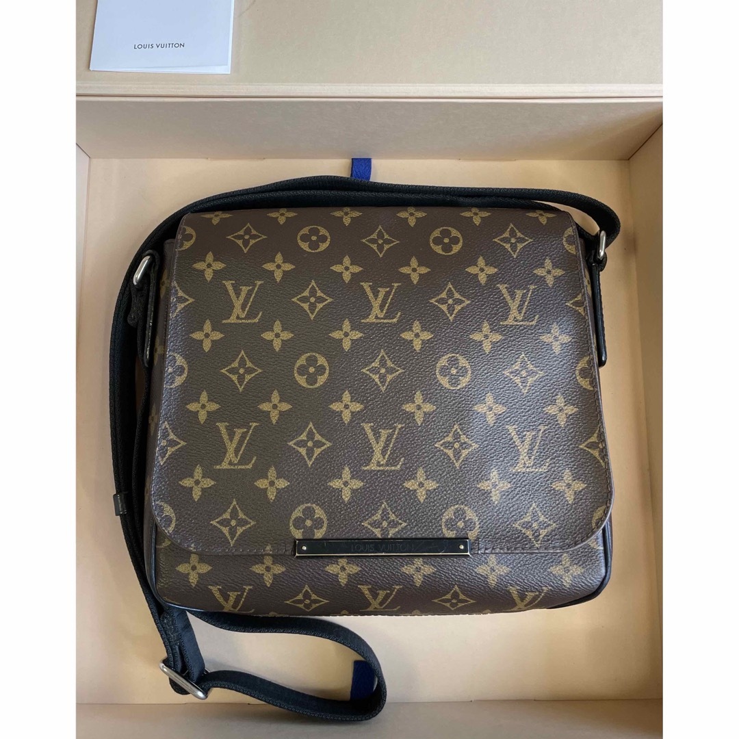 Louis Vuitton District PM モノグラムマカサー