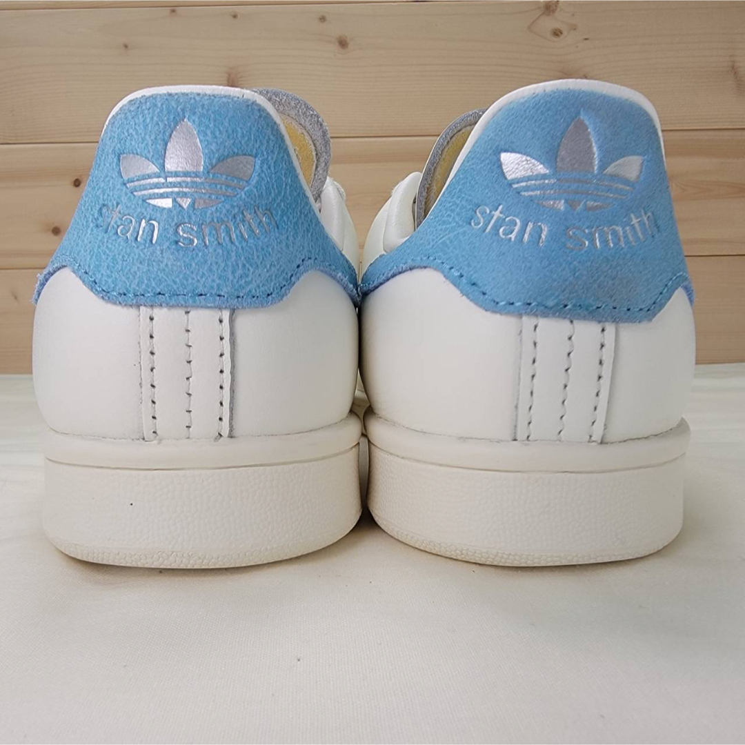 STANSMITH（adidas）(スタンスミス)のアディダス スタンスミス ホワイト/ブルー 23.5cm レディースの靴/シューズ(スニーカー)の商品写真