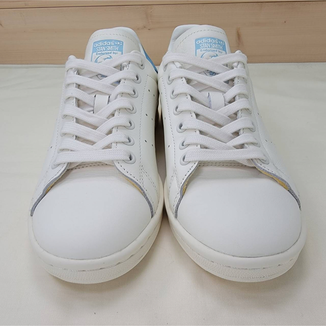 STANSMITH（adidas）(スタンスミス)のアディダス スタンスミス ホワイト/ブルー 23.5cm レディースの靴/シューズ(スニーカー)の商品写真