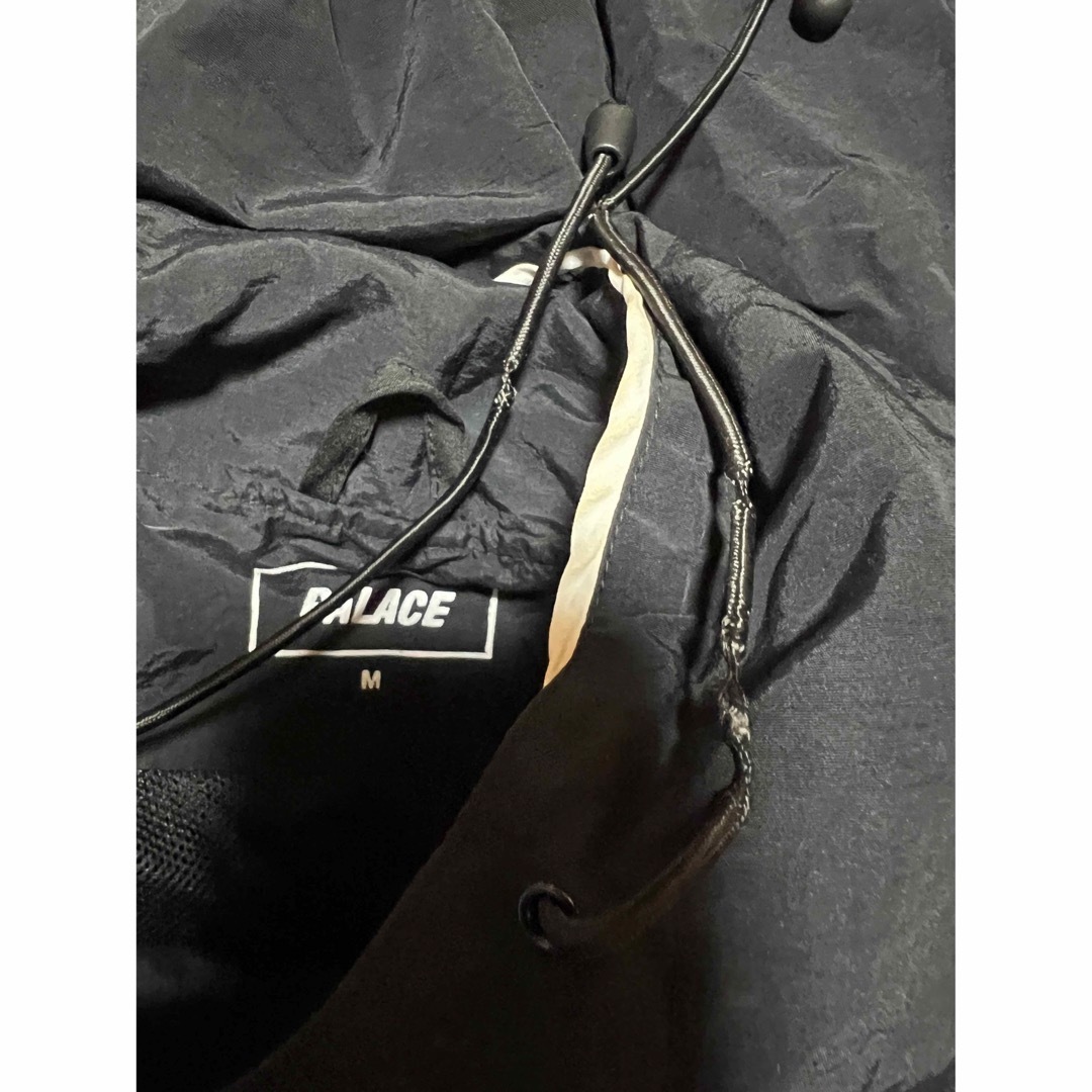 PALACE(パレス)のPALACE パレス ロゴプリント アノラック パーカー ナイロン ジャケット メンズのジャケット/アウター(ナイロンジャケット)の商品写真