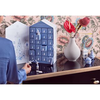 WEDGWOOD - 新品 ウェッジウッド アドベントカレンダー2022の