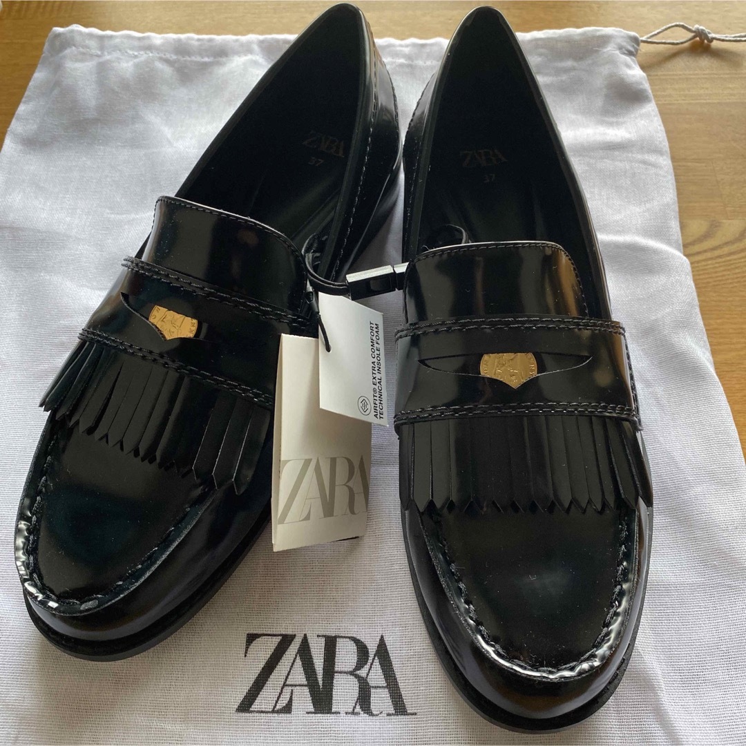 ZARA フラットローファー　メタルディテール　37