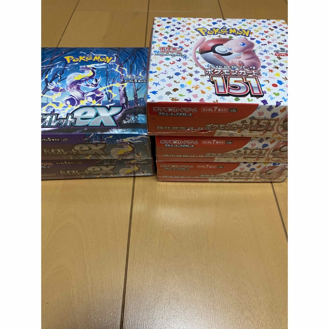 ポケモンカード　バイオレット　151 新品未開封　シュリンク付 エンタメ/ホビーのトレーディングカード(Box/デッキ/パック)の商品写真