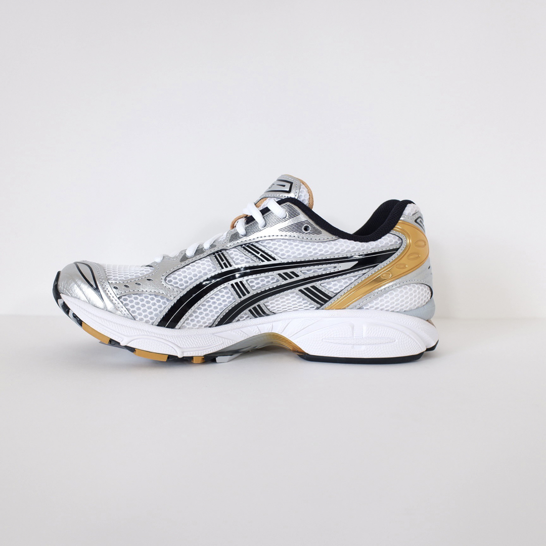 asics(アシックス)の新品Asics gel kayano 14 pure gold 26.5cm メンズの靴/シューズ(スニーカー)の商品写真