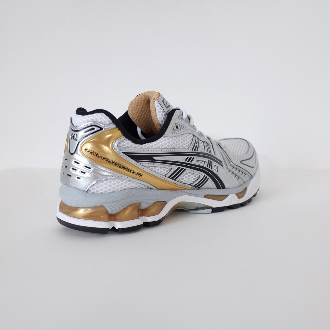 asics(アシックス)の新品Asics gel kayano 14 pure gold 26.5cm メンズの靴/シューズ(スニーカー)の商品写真