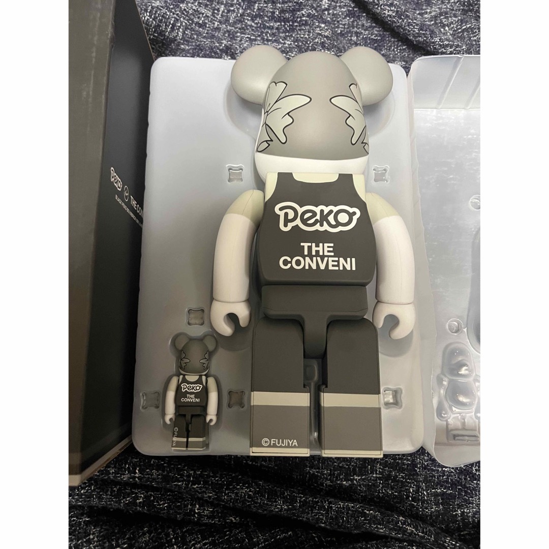 BE@RBRICK MILKY THE CONVENI BLACK PEKO-ecosea.do