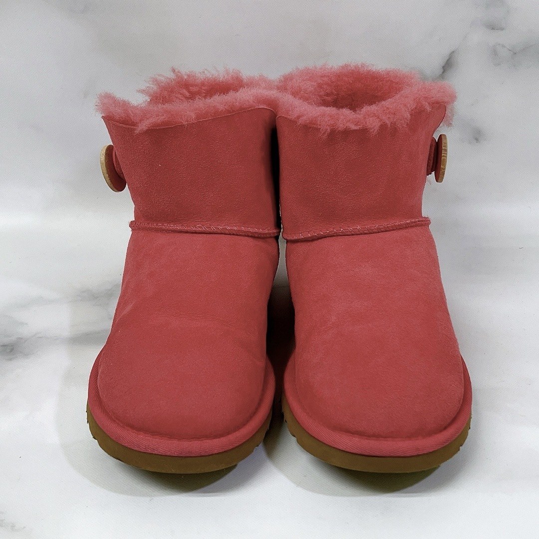 美品　UGG  23  ベイリーボタン　ピンク