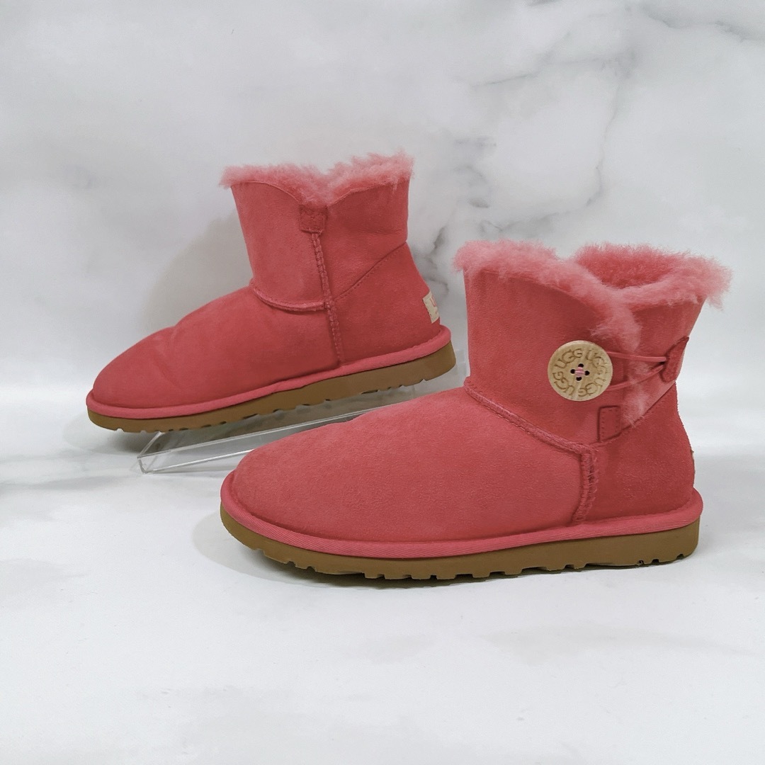 美品　UGG  23  ベイリーボタン　ピンク