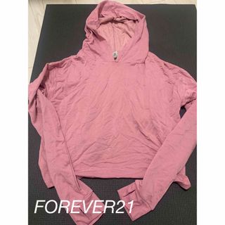 フォーエバートゥエンティーワン(FOREVER 21)のFOREVER21♡トレーニングウェア　トップス(ヨガ)