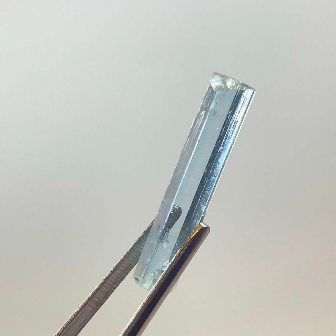 原石アクアマリン柱ベトナム産2.7cm美麗希少-