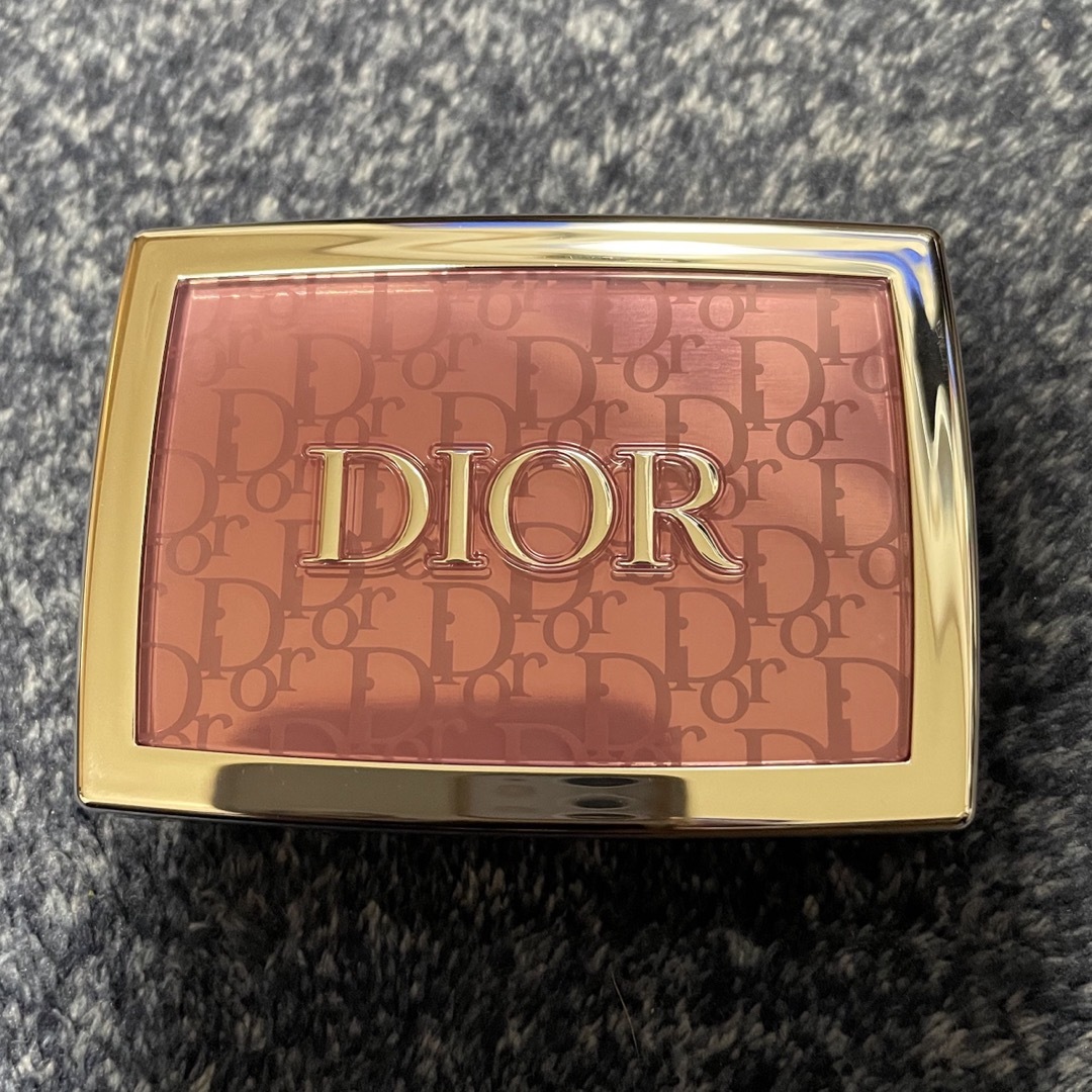 Dior(ディオール)のDior ロージーグロウ　001 コスメ/美容のベースメイク/化粧品(チーク)の商品写真