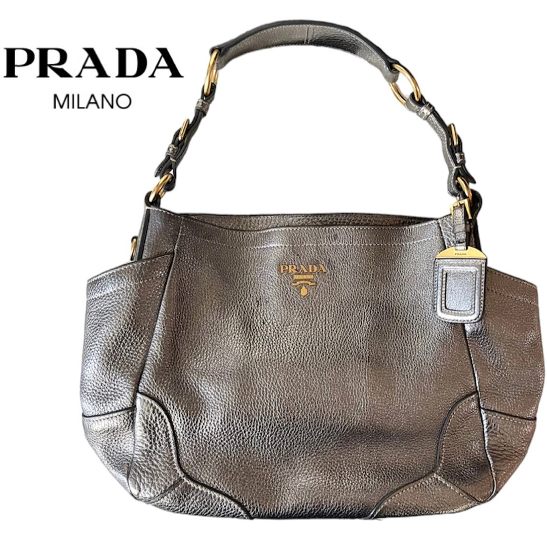 【値下げ中✨】PRADA プラダ　ワンショルダーバッグ　メタリックシルバー