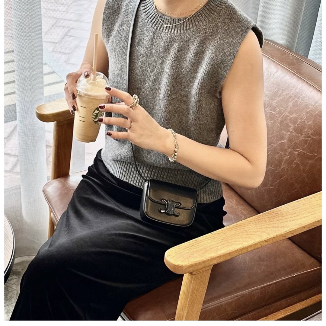 ZARA - ZARA ウールブレンド ニットベスト カットアウト moussy Liten