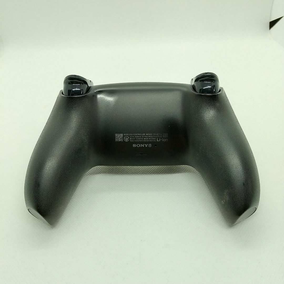 PlayStation(プレイステーション)の【ＳＯＮＹ純正】①PS5　デュアルセンス　ワイヤレスコントローラー　ブラック黒  エンタメ/ホビーのゲームソフト/ゲーム機本体(家庭用ゲーム機本体)の商品写真