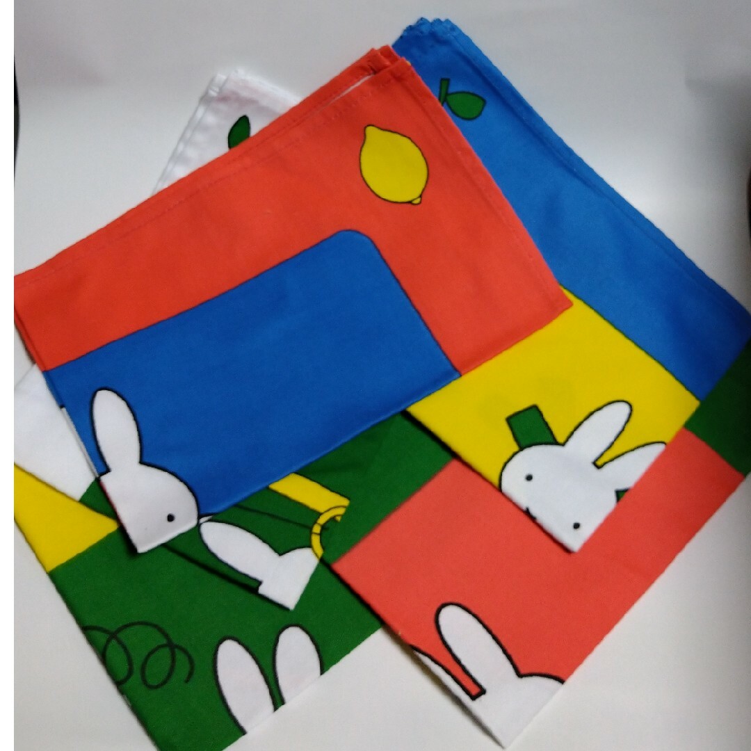 miffy(ミッフィー)のミッフィー　ランチョンマット（フジパン）５枚 ハンドメイドの生活雑貨(キッチン小物)の商品写真