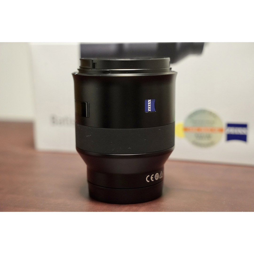 ZEISS(カールツァイス)のCarl Zeiss batis 40mm f2 sony eマウント スマホ/家電/カメラのカメラ(レンズ(単焦点))の商品写真