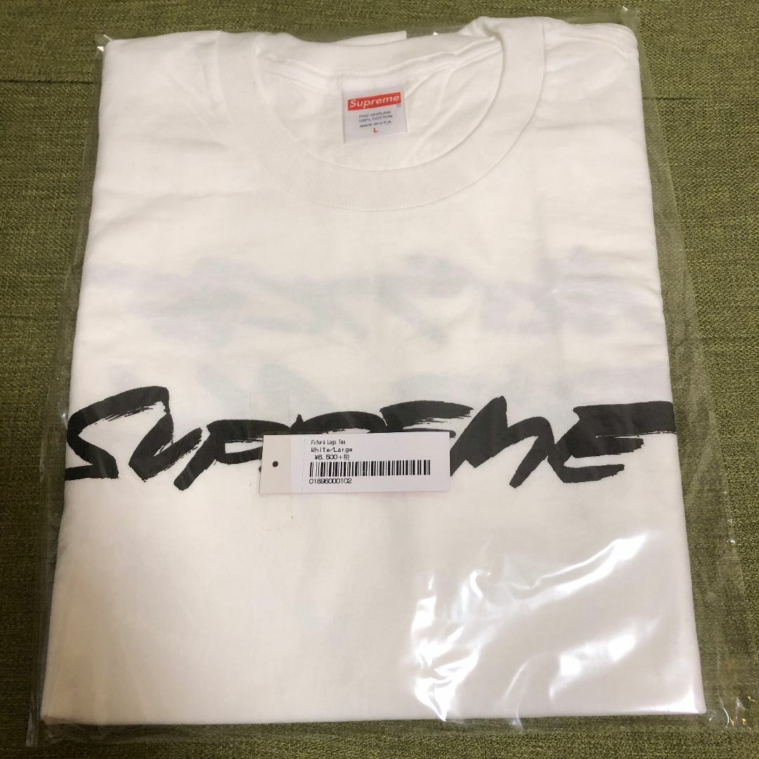 Supreme Futura Logo Tee black 黒