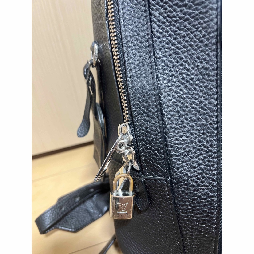 LOUIS VUITTON(ルイヴィトン)のLOUIS VUITTON ARMAND BACKPACK M42687 メンズのバッグ(バッグパック/リュック)の商品写真