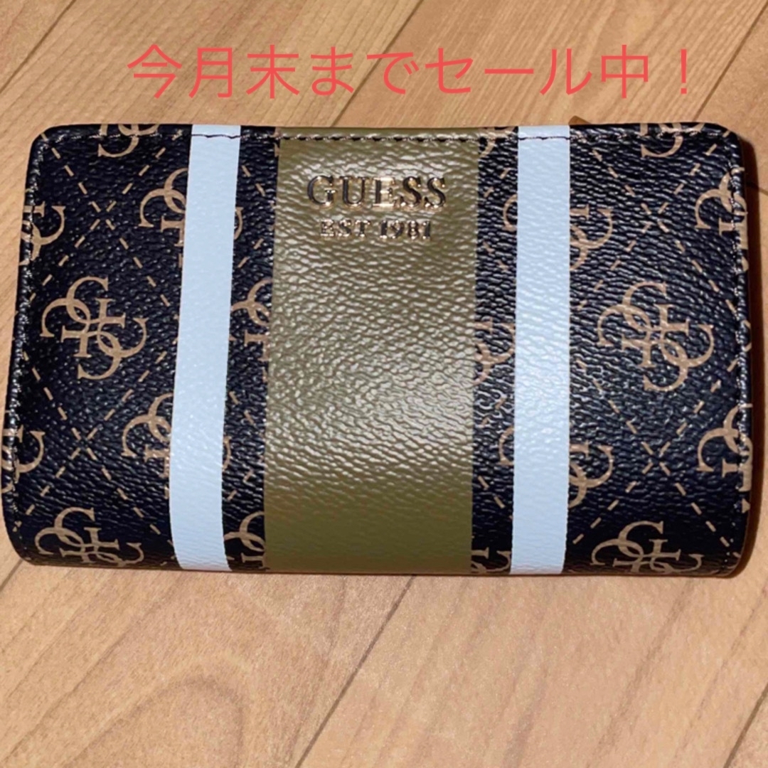 GUESS 折り財布ファッション小物