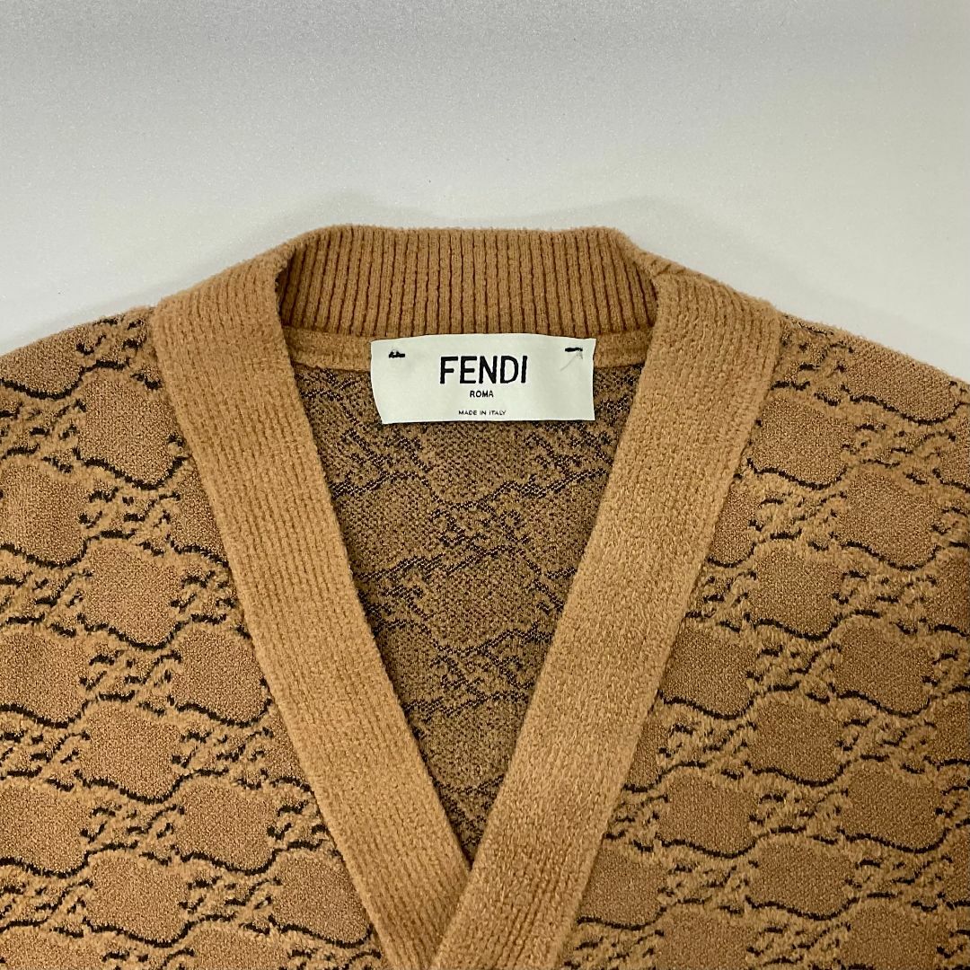 FENDI(フェンディ)の6430 フェンディ ビスコース クロップド丈 ショート カーディガン ブラウン レディースのトップス(カーディガン)の商品写真