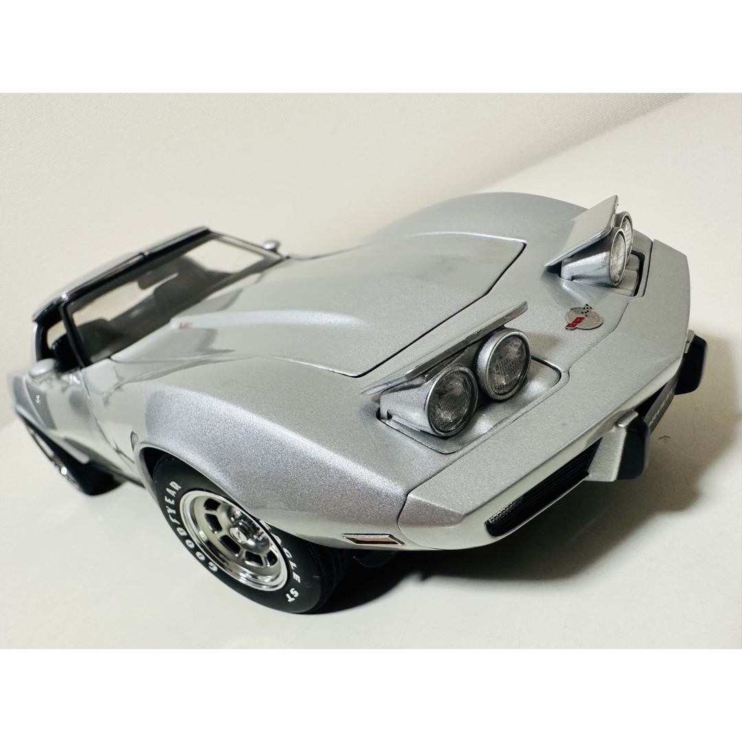 Chevrolet(シボレー)のオートアート/'78 Chevyシボレー Corvetteコルベット 1/18  エンタメ/ホビーのおもちゃ/ぬいぐるみ(ミニカー)の商品写真