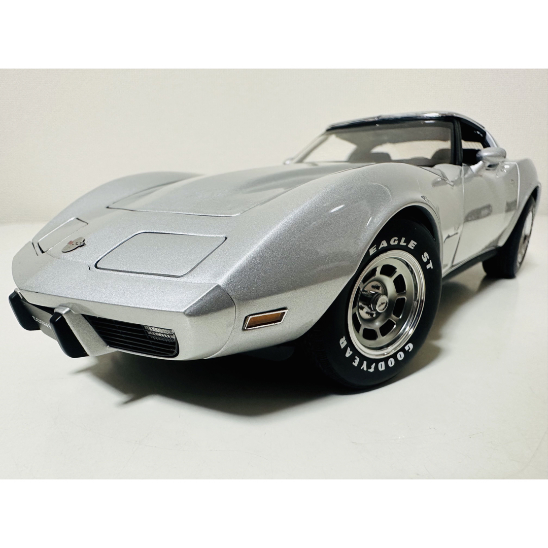 オートアート/'78 Chevyシボレー Corvetteコルベット 1/18