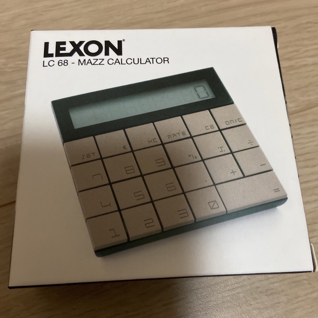 LEXON(レクソン)のLEXON 電卓　おしゃれ　ミニ計算機　ミニ電卓 インテリア/住まい/日用品のオフィス用品(オフィス用品一般)の商品写真
