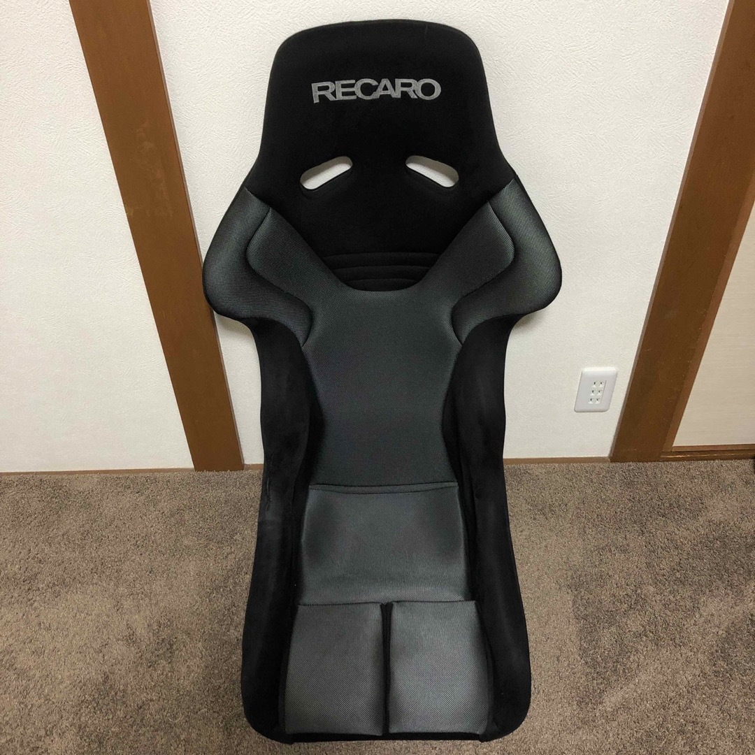 自動車/バイクRECARO フルバケットシートRS-G ブラック/シルバー