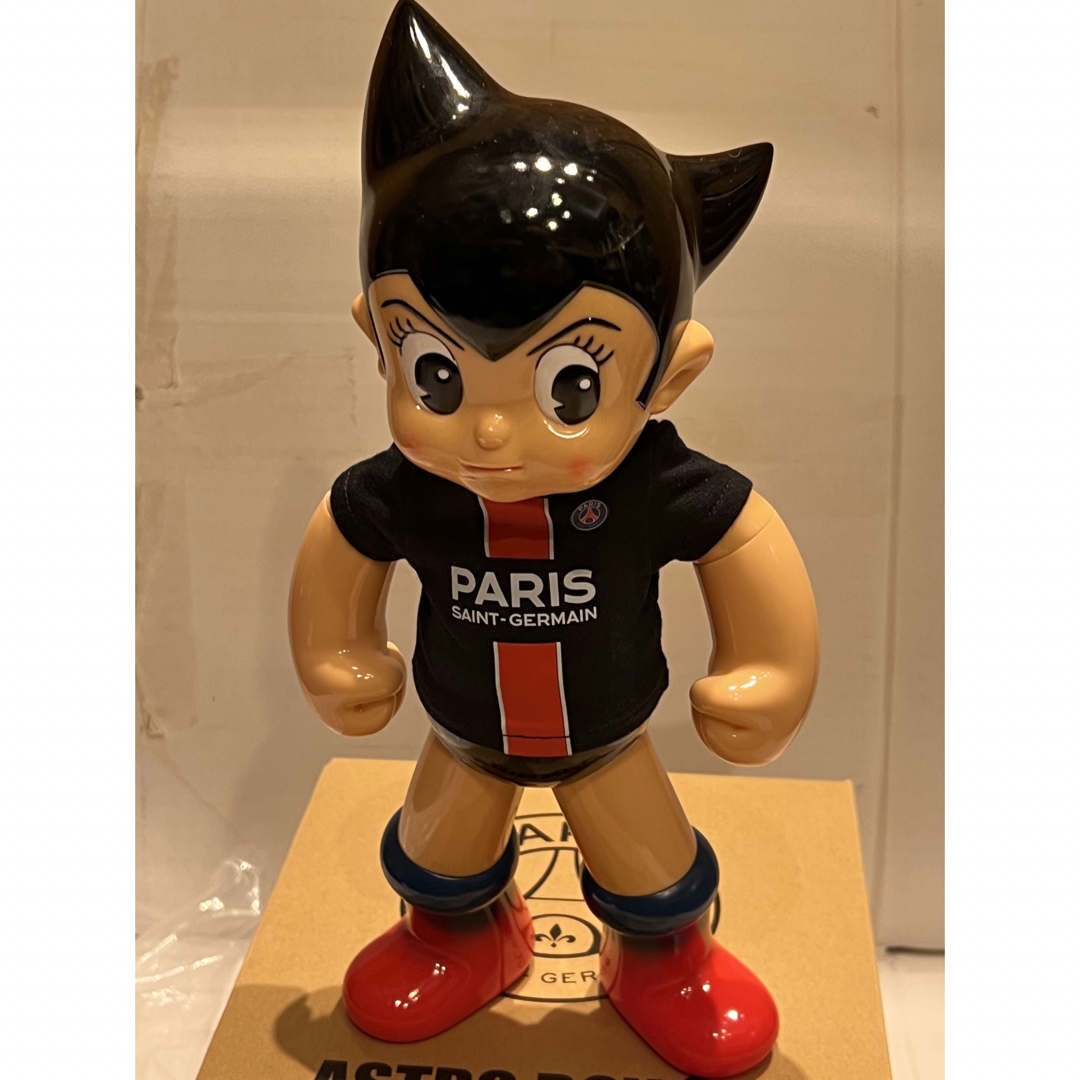 SECRET BASE ASTRO BOY PARISSAINT-GERMAIN-www.pradafarma.com