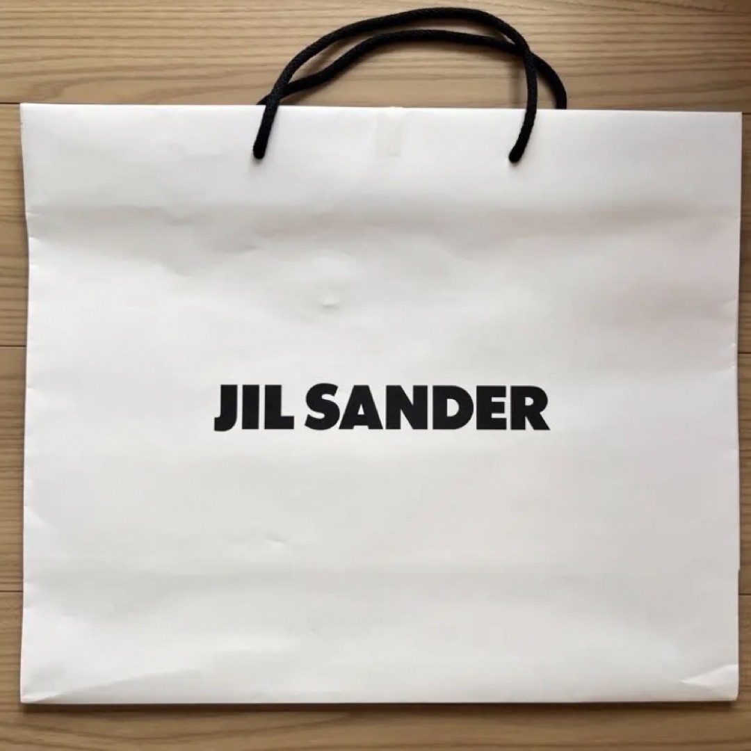 Jil Sander(ジルサンダー)の【美品】 ジルサンダー　紙袋　店舗限定　高級　ショップ袋　ショッパー レディースのバッグ(ショップ袋)の商品写真