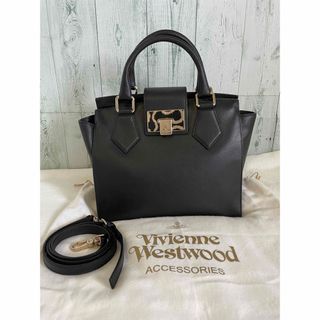 ヴィヴィアンウエストウッド(Vivienne Westwood)のVIVIENNE WESTWOOD ヴィヴィアンウエストウッド バッグ ブラック(ショルダーバッグ)