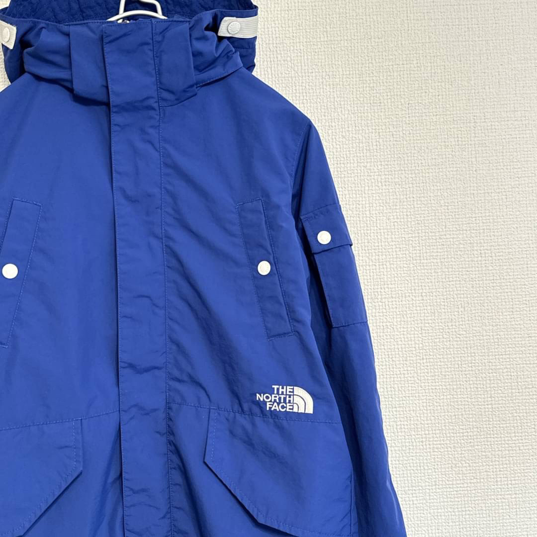 THE NORTH FACE(ザノースフェイス)のノースフェイス マウンテンパーカー ブルー 140 キッズ　 子供服 キッズ/ベビー/マタニティのキッズ服男の子用(90cm~)(ジャケット/上着)の商品写真