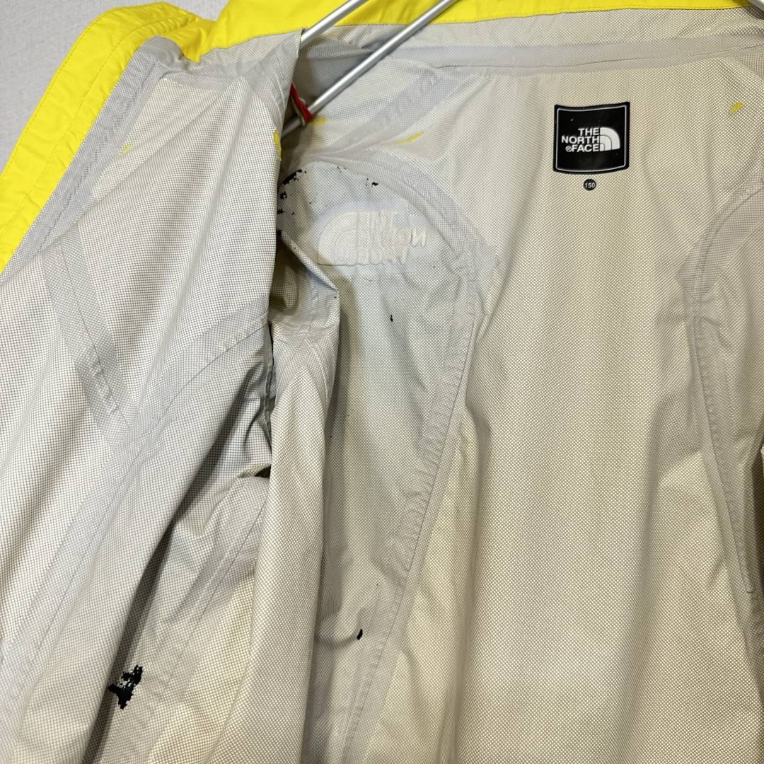 THE NORTH FACE(ザノースフェイス)のノースフェイス　ナイロンジャケット　イエロー　150  キッズ　HYVENT キッズ/ベビー/マタニティのキッズ服男の子用(90cm~)(ジャケット/上着)の商品写真