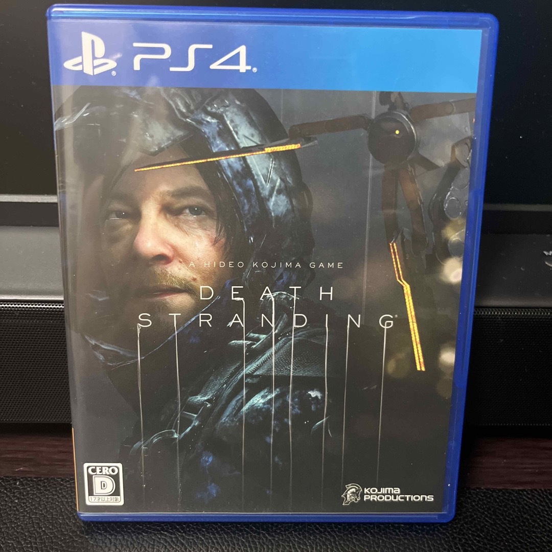 PlayStation4(プレイステーション4)のDEATH STRANDING（デス・ストランディング） PS4 エンタメ/ホビーのゲームソフト/ゲーム機本体(家庭用ゲームソフト)の商品写真