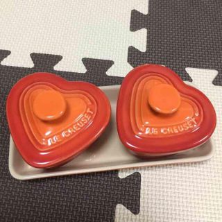 ルクルーゼ(LE CREUSET)の新品未使用 ルクルーゼ ココット オレンジ色箱付き(食器)