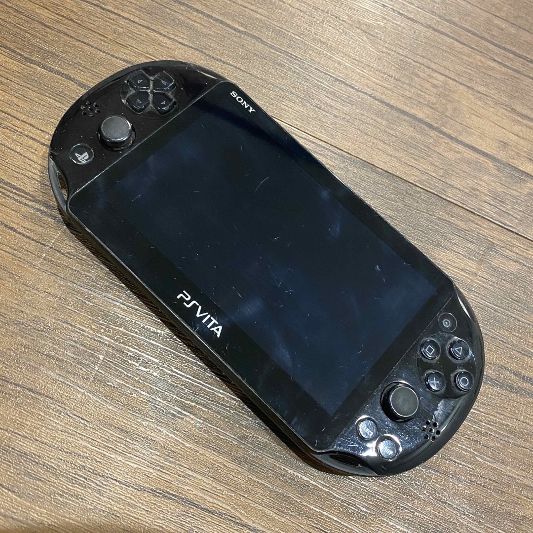 PlayStation vita（PCH-2000シリーズ）本体携帯用ゲーム機本体